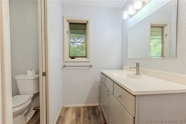 $299,900 | 71 Sesame Street, Camdenton, MO 65020