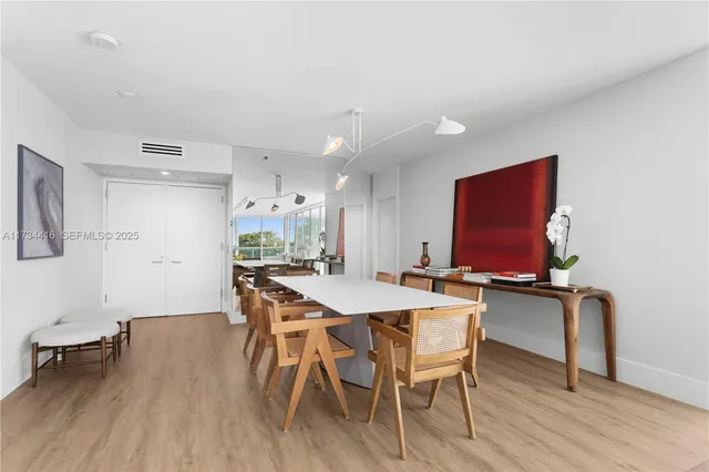 $1,799,000 | 2127 Brickell Avenue, Unit 705, Miami, FL 33129