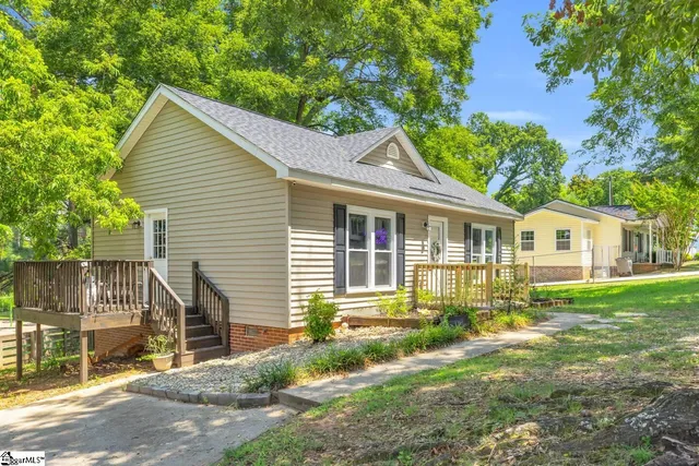 $242,500 | 206 West Avenue, Greenville, SC 29611