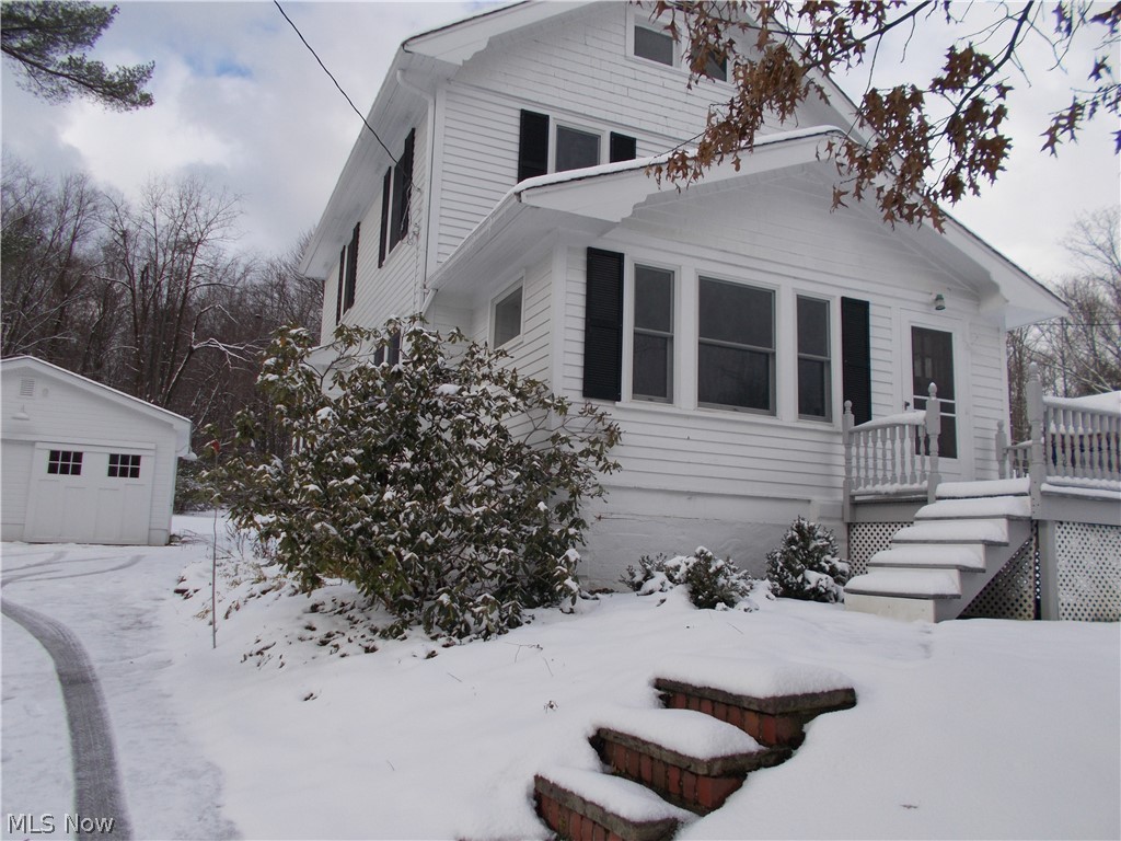 4040 Lander Road Beachwood, OH 44122 - Photo 1 of 21 Classic Colonial on a hillside setting.