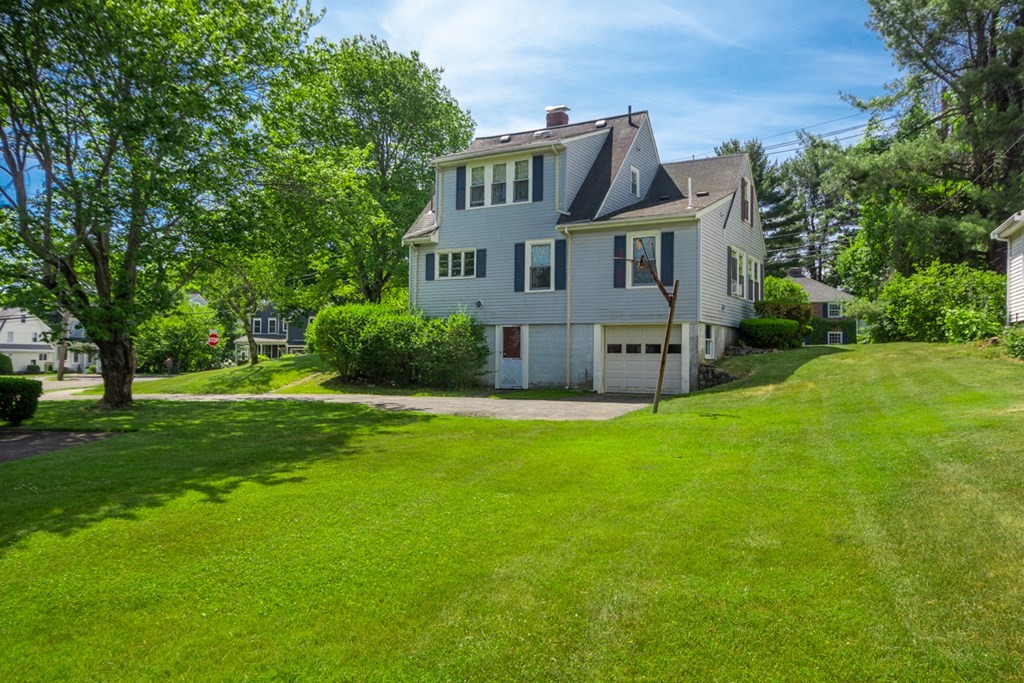 211 Broad Meadow Road Needham, MA 02492 - Photo 12 of 12