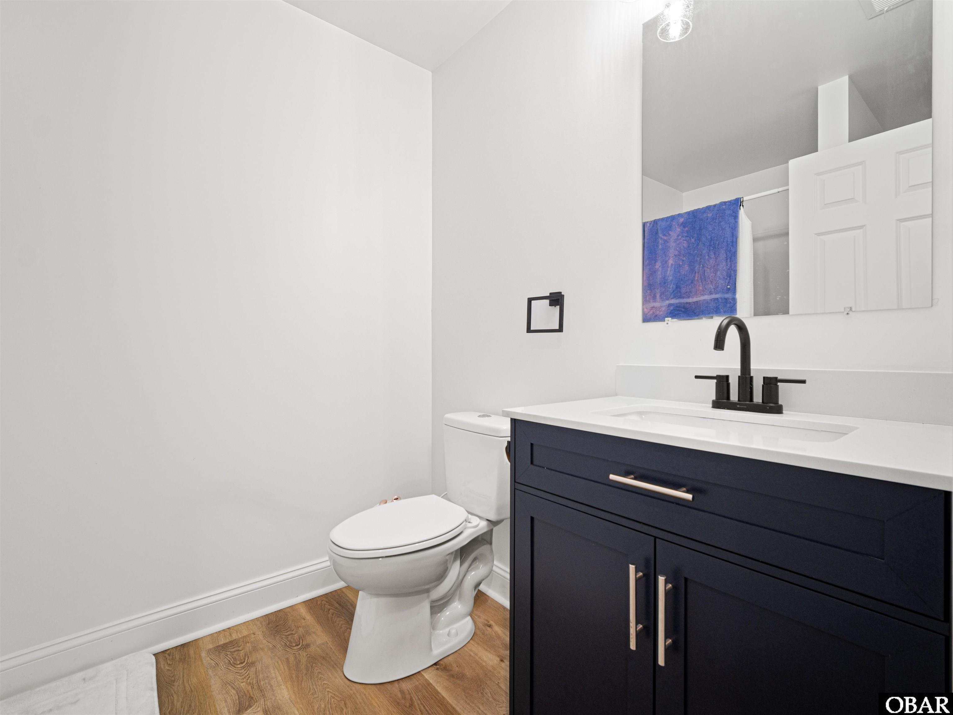 2337 False Cape Road Corolla, NC 27927 - Photo 22 of 31 Hall Bathroom
