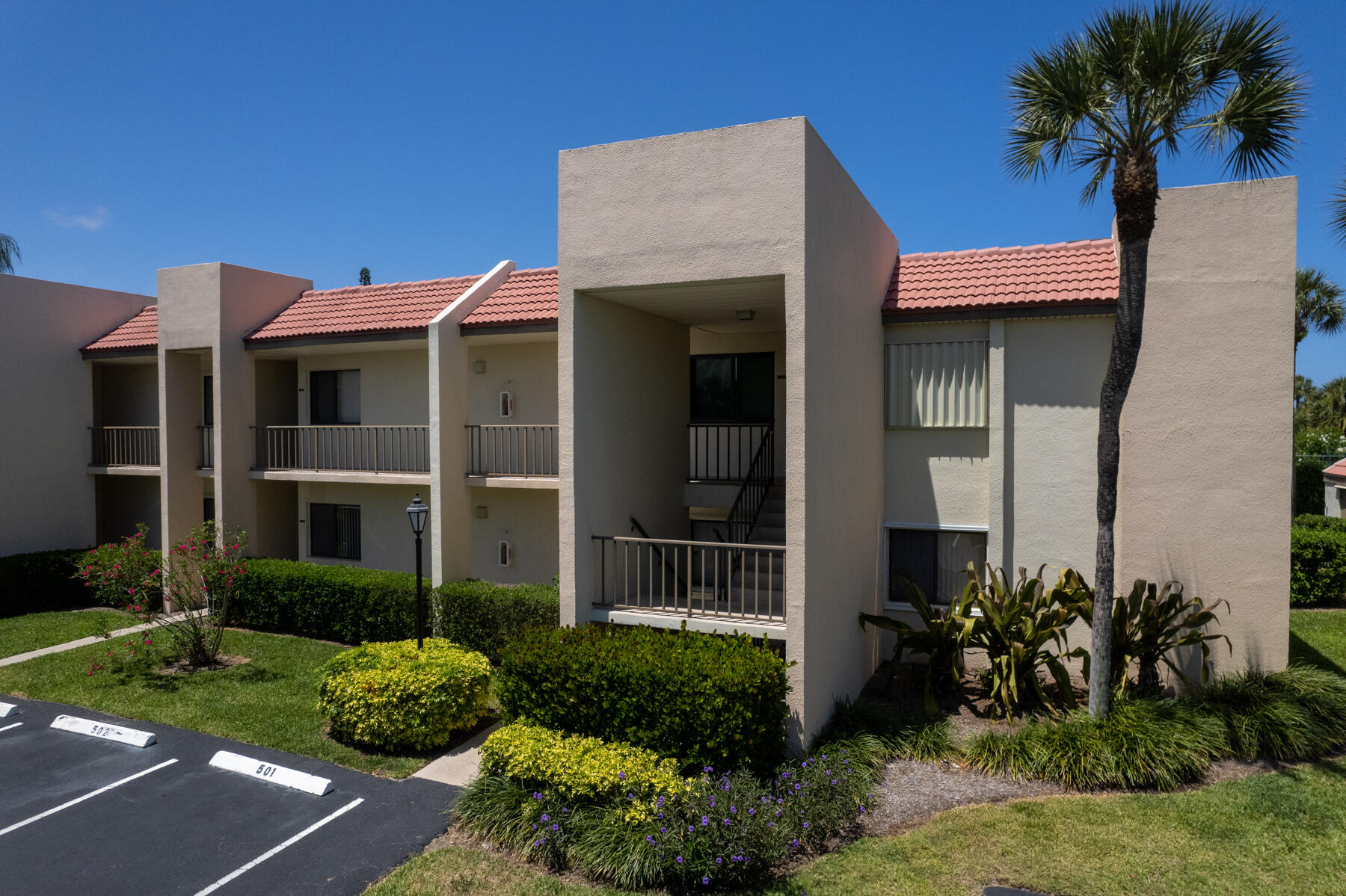 1605 Highway 1, Unit V4101 Jupiter, FL 33477 - Photo 16 of 34 Front View of Condo