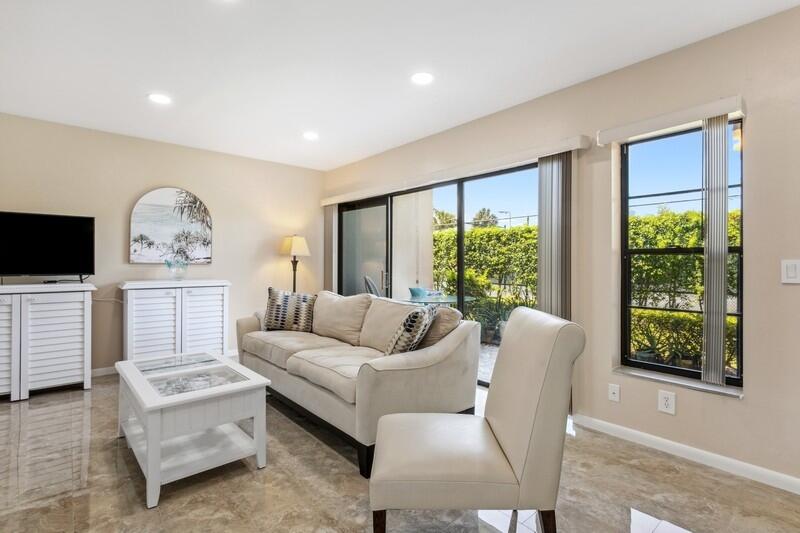 1605 Highway 1, Unit V4101 Jupiter, FL 33477 - Photo 6 of 34 Living Room
