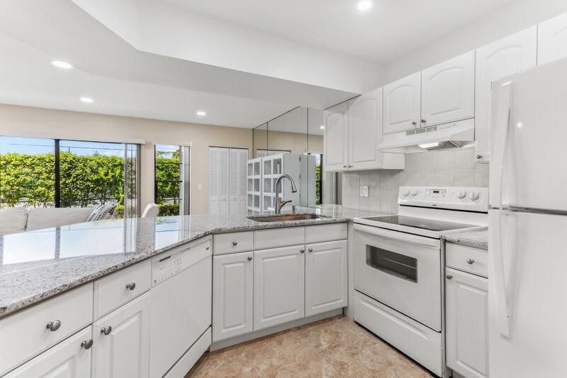 1605 Highway 1, Unit V4101 Jupiter, FL 33477 - Photo 7 of 34 Kitchen
