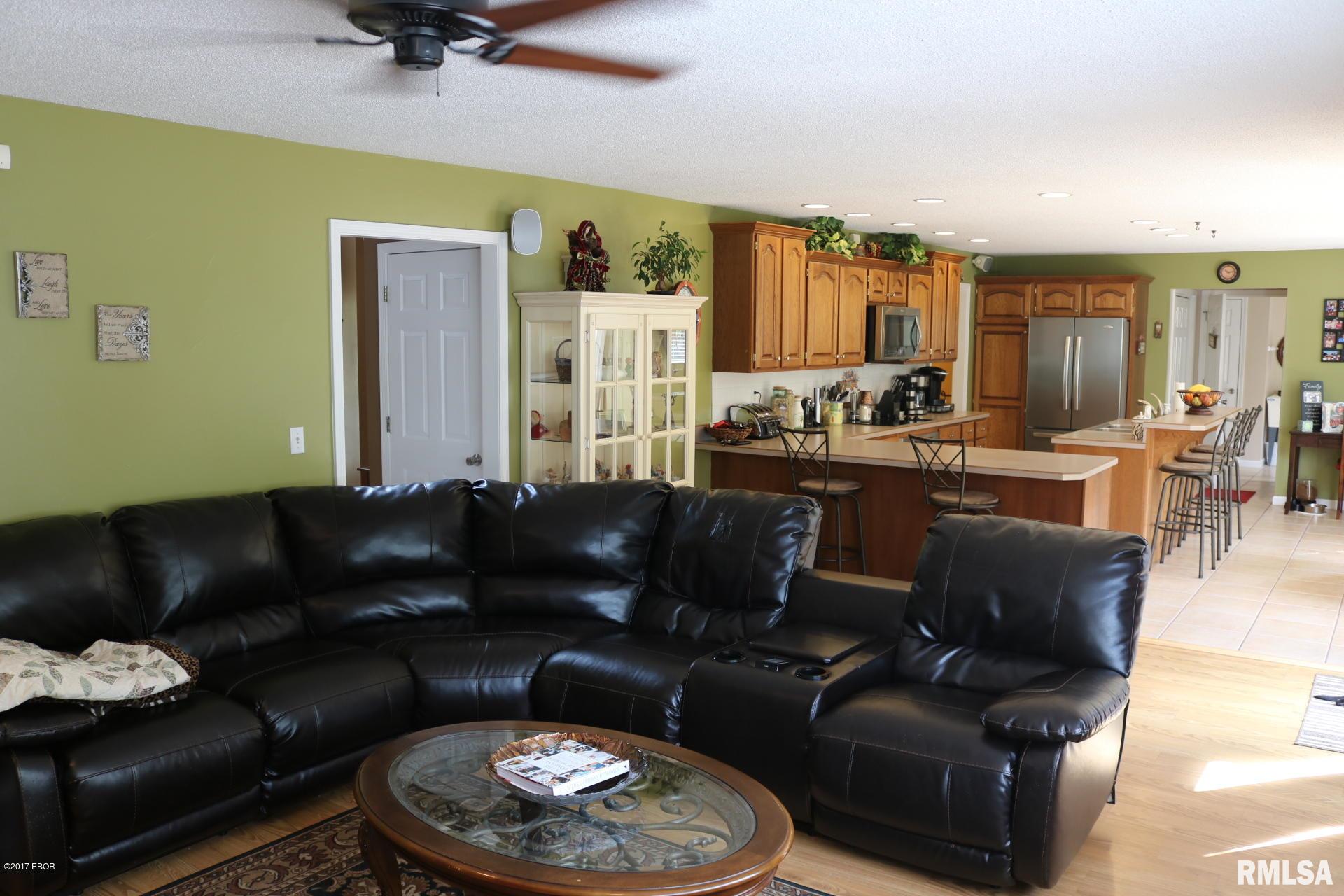 1305 Whipporwill Road Carterville, IL 62918 - Photo 12 of 50 Gallery Image 12