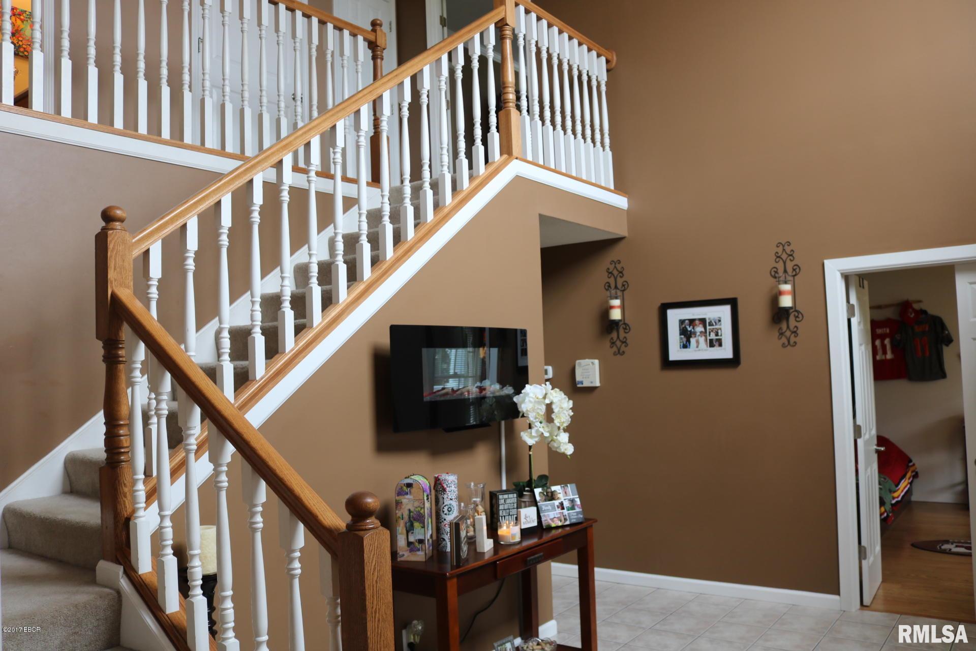 1305 Whipporwill Road Carterville, IL 62918 - Photo 3 of 50 Gallery Image 3