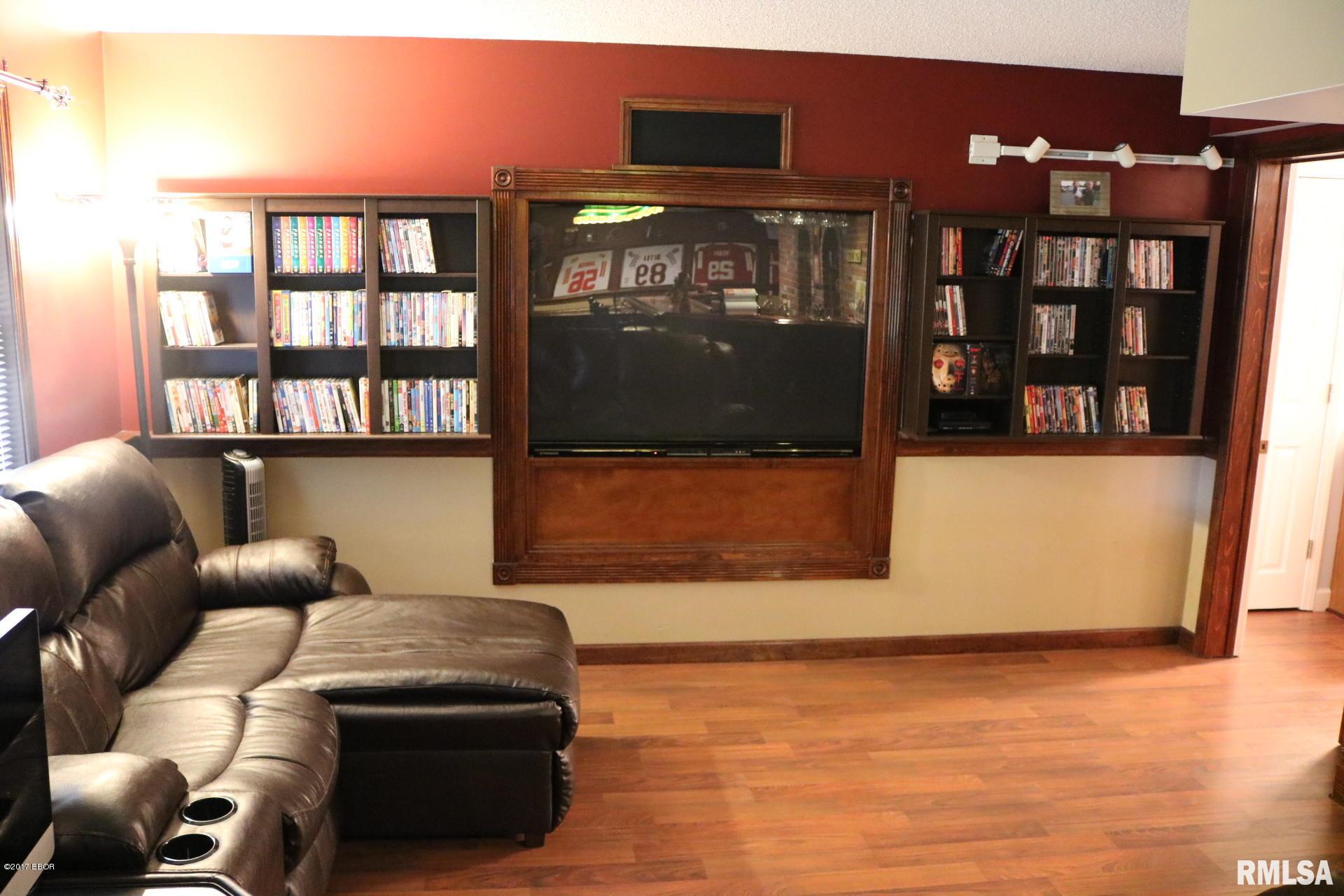 1305 Whipporwill Road Carterville, IL 62918 - Photo 43 of 50 Gallery Image 43