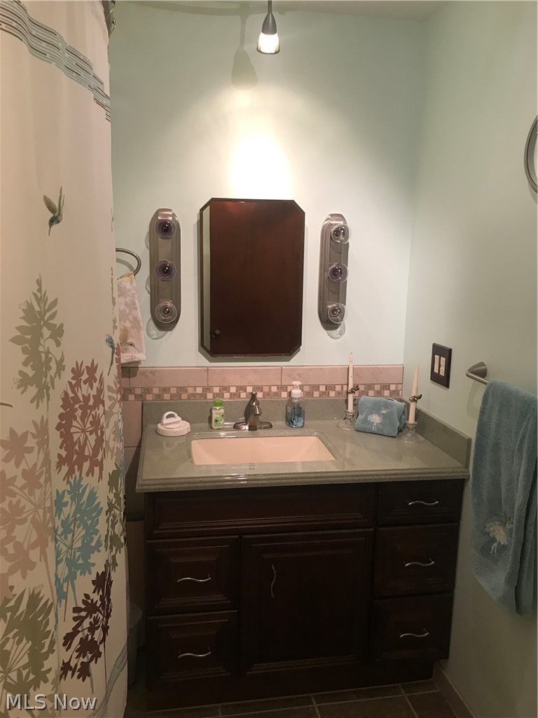 270 Silverton Road Ravenswood, WV 26164 - Photo 12 of 27 Main Bath