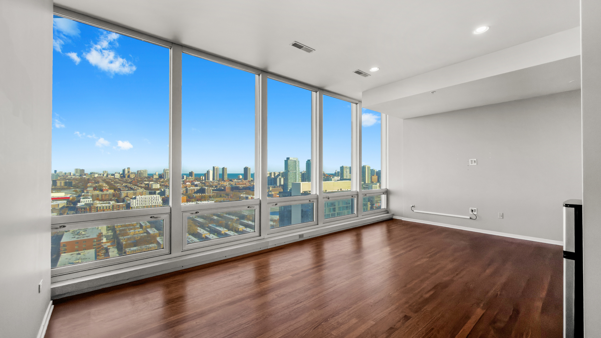 500 West Superior Street, Unit 2002 Chicago, IL 60654 - Photo 3 of 27