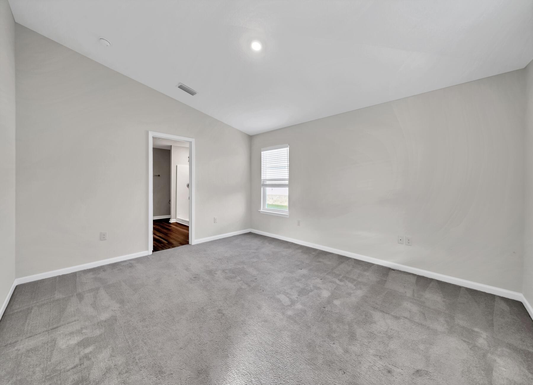 10 Riverwalk Crossing Freeport, FL 32439 - Photo 14 of 35 a view of an empty room with a window