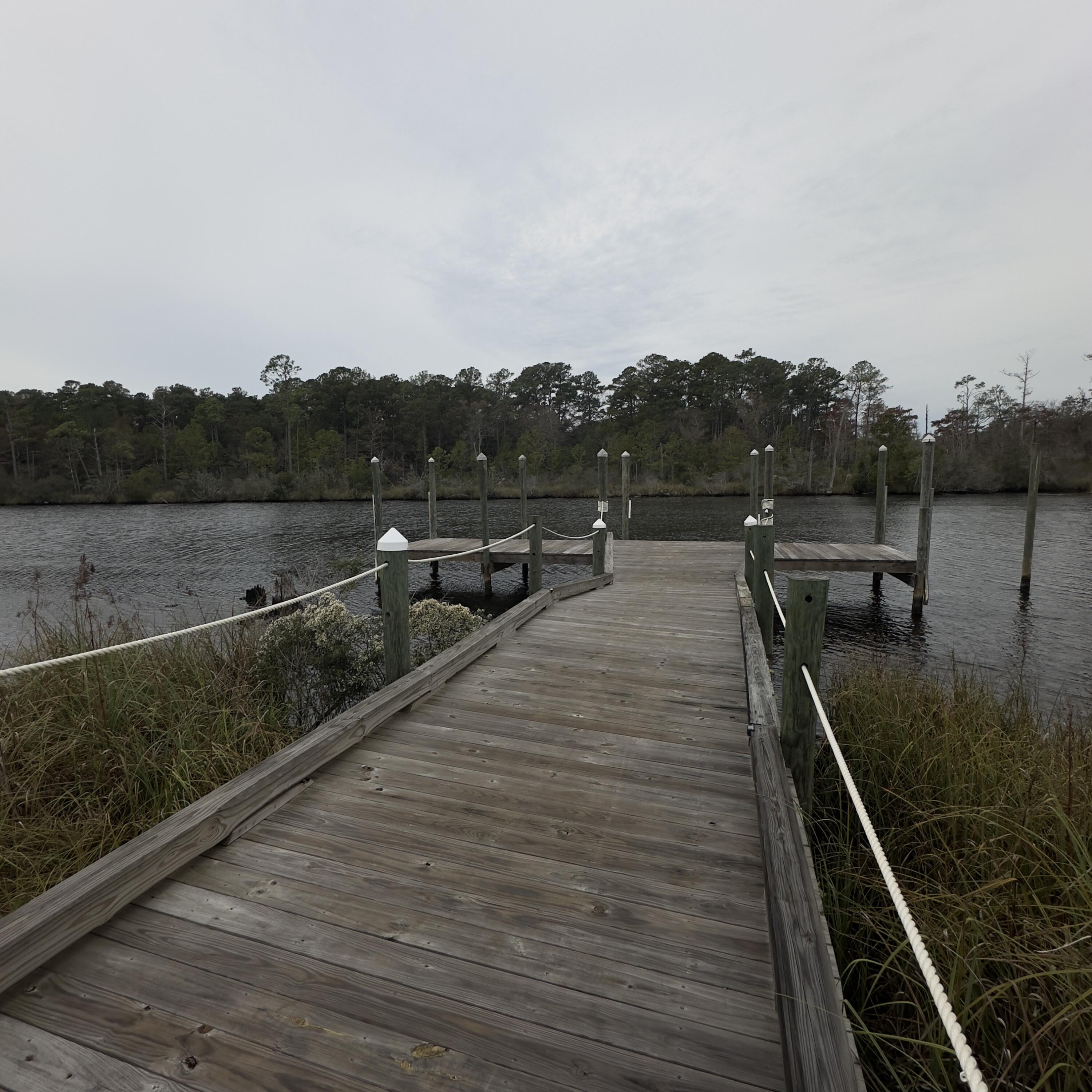 10 Riverwalk Crossing Freeport, FL 32439 - Photo 28 of 35 a view of balcony with furniture