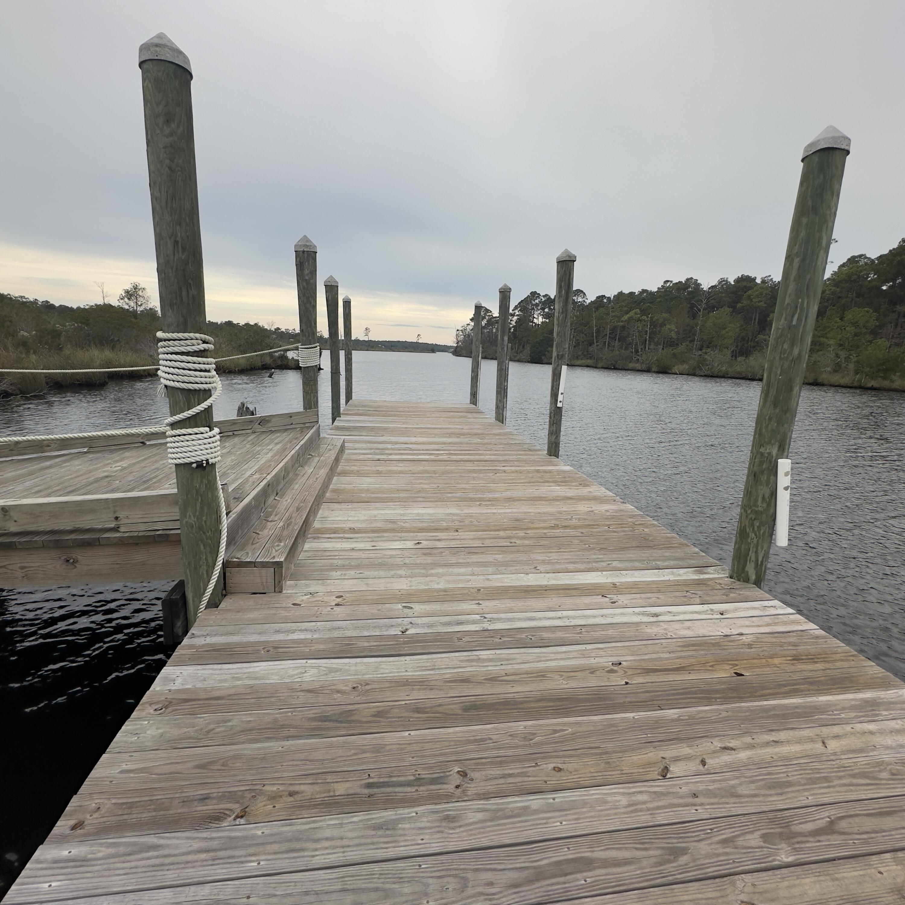 10 Riverwalk Crossing Freeport, FL 32439 - Photo 31 of 35