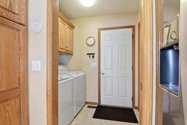 $310,000 | 2536 7th Avenue Southeast, Willmar, MN 56201
