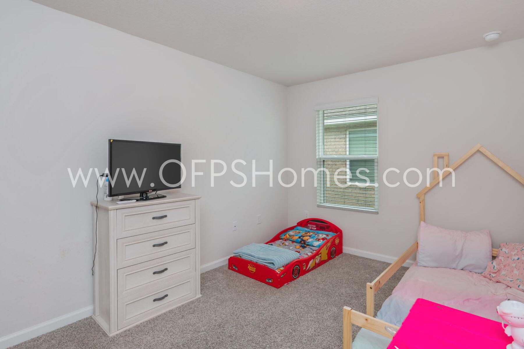 4627 Naval Court Crestview, FL 32539 - Photo 10 of 32 9