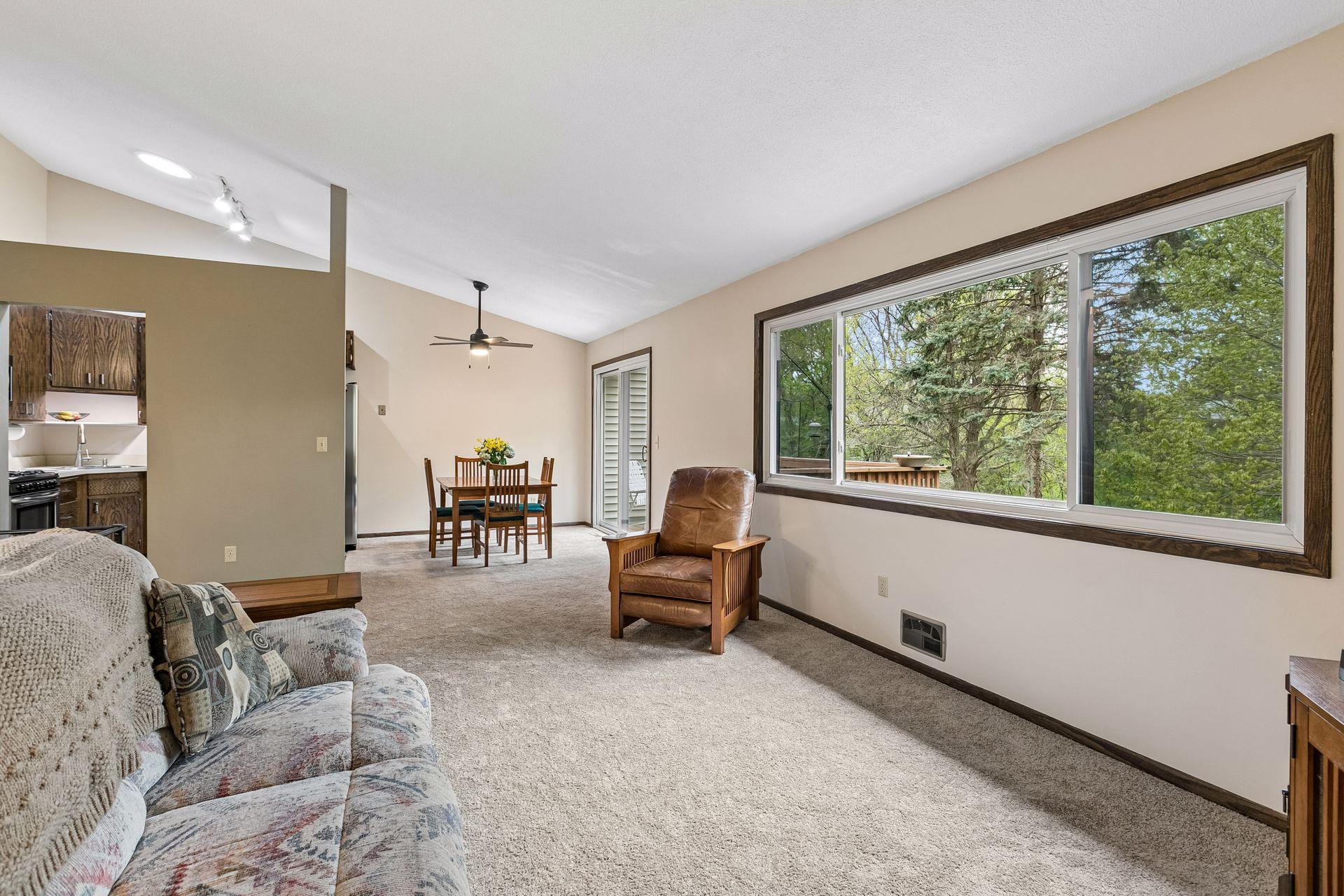 4211 Shirlee Lane North Shoreview, MN 55126 - Photo 8 of 45