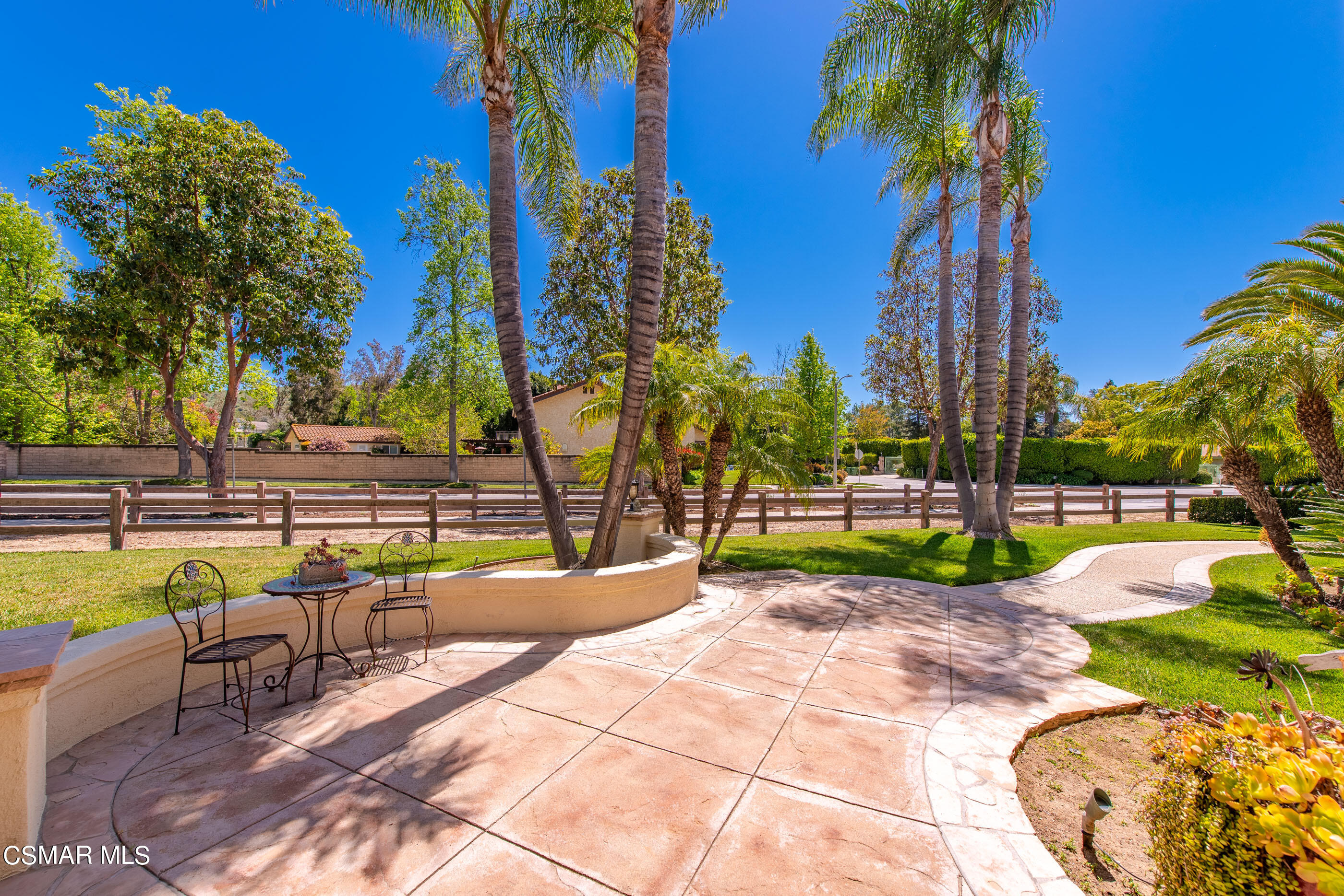 608 Longbranch Road Simi Valley, CA 93065 - Photo 14 of 87 608 Longbranch Rd Simi Valley-11