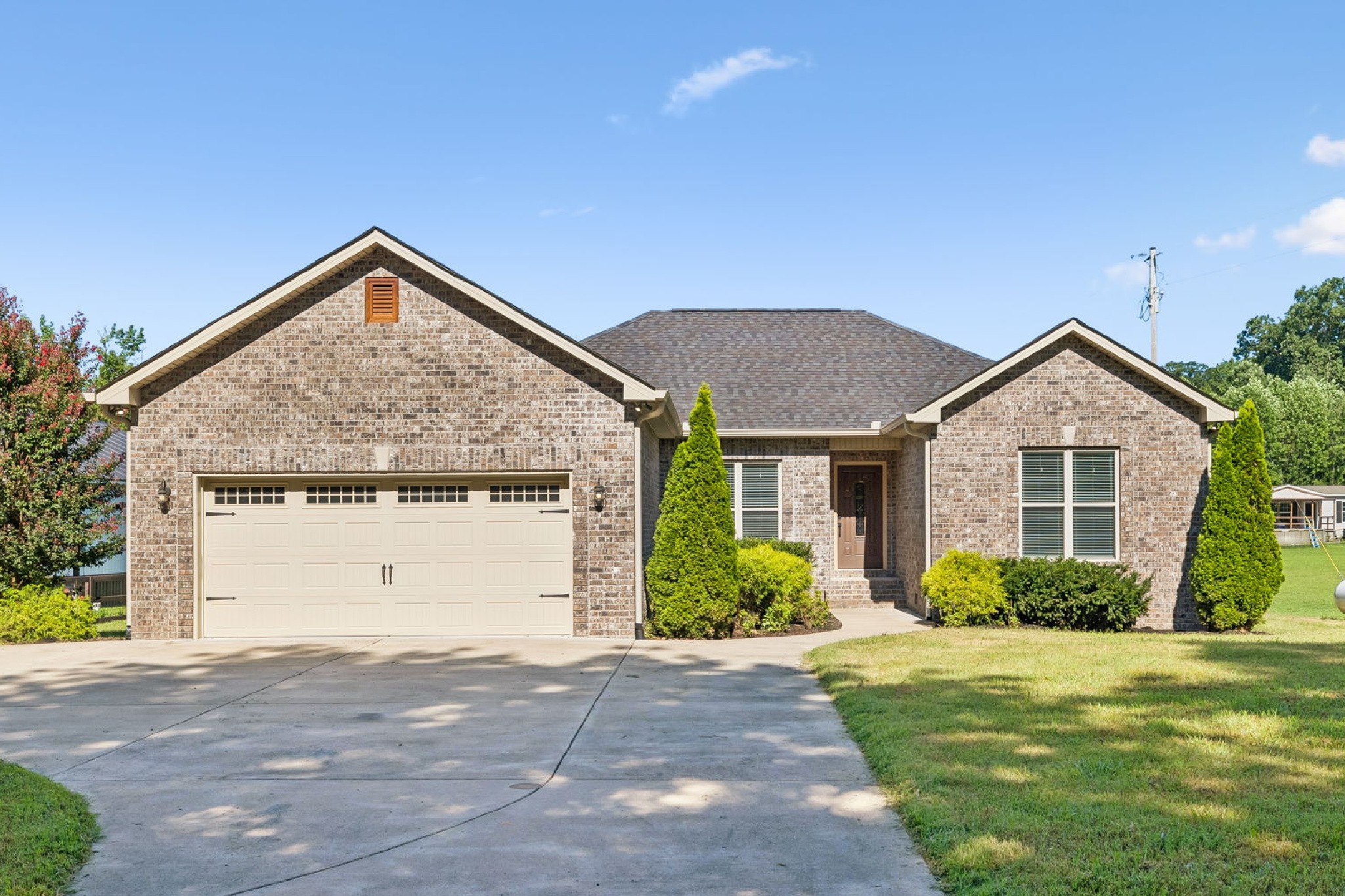 525 Bob Perry Road Bethpage, TN 37022 - Photo 1 of 42 Gallery Image 1