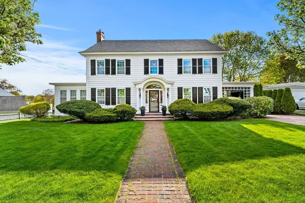 $950,000 | 57 Garden Road, Lowell, MA 01852