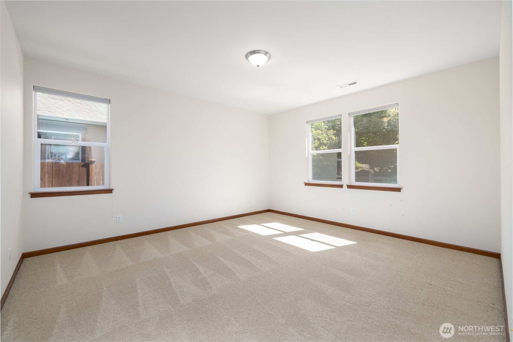 1894 Silver Loop Mount Vernon, WA 98274 - Photo 17 of 38