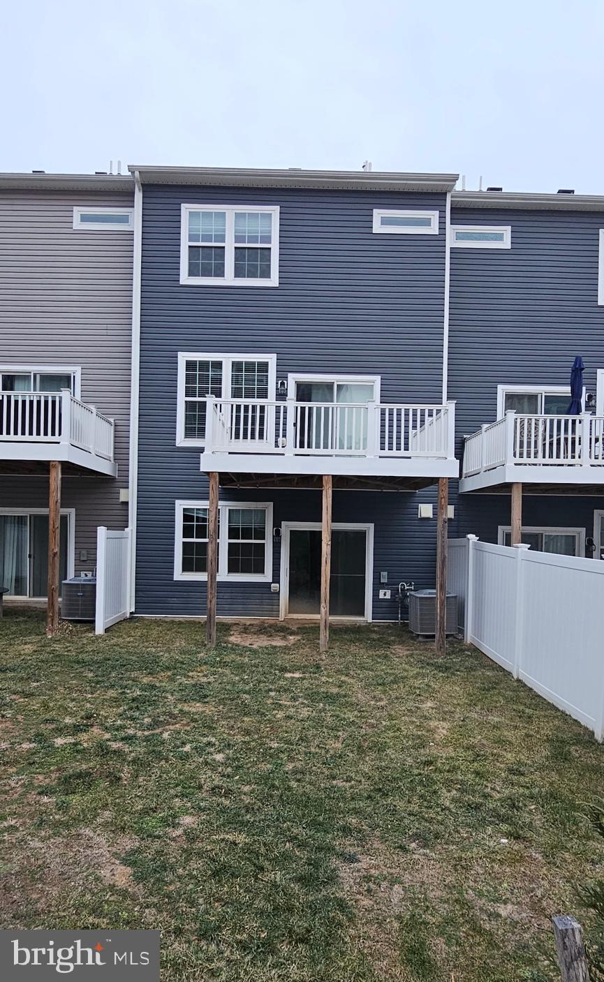 5147 Constitution Street Frederick, MD 21703 - Photo 3 of 23 a view of a house with a yard