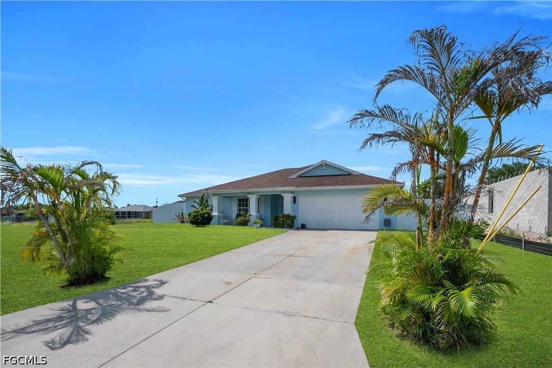 3902 3rd Street Southwest Lehigh Acres, FL 33976 - Photo 4 of 45
