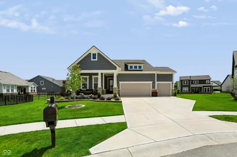 $710,000 | 2041 Kohut Court, Westfield, IN 46074