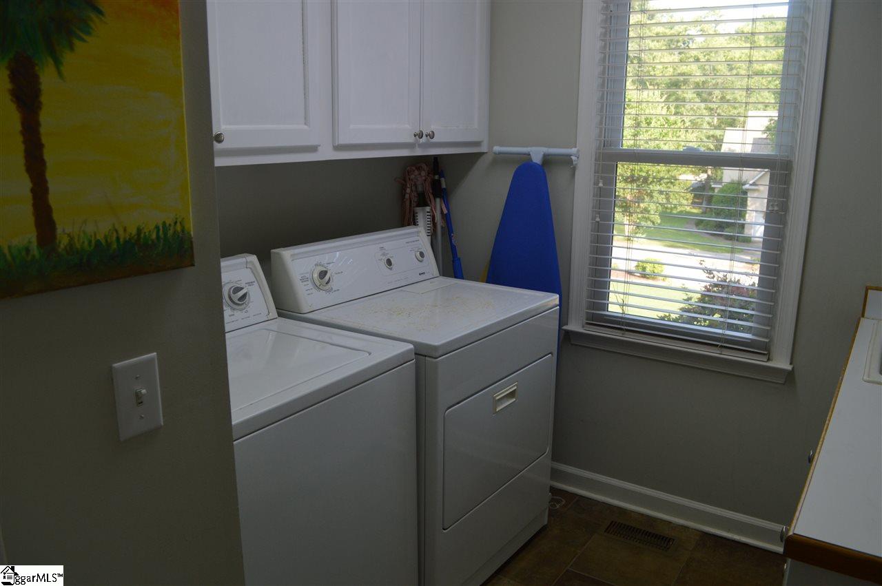 240 Rock Road Greer, SC 29651 - Photo 8 of 20 Gallery Image 8