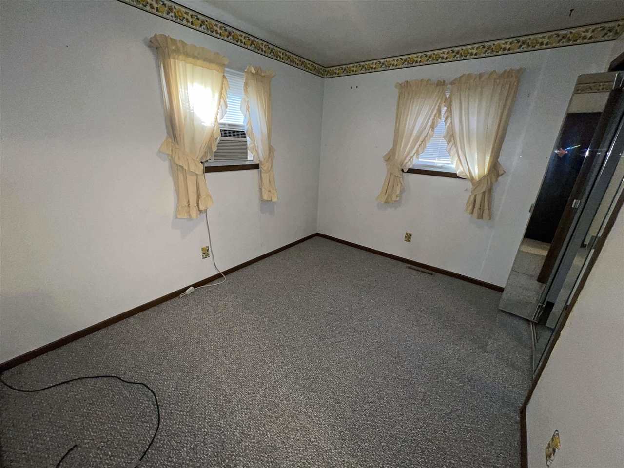 10597 Peet Road Chesaning, MI 48616 - Photo 22 of 29