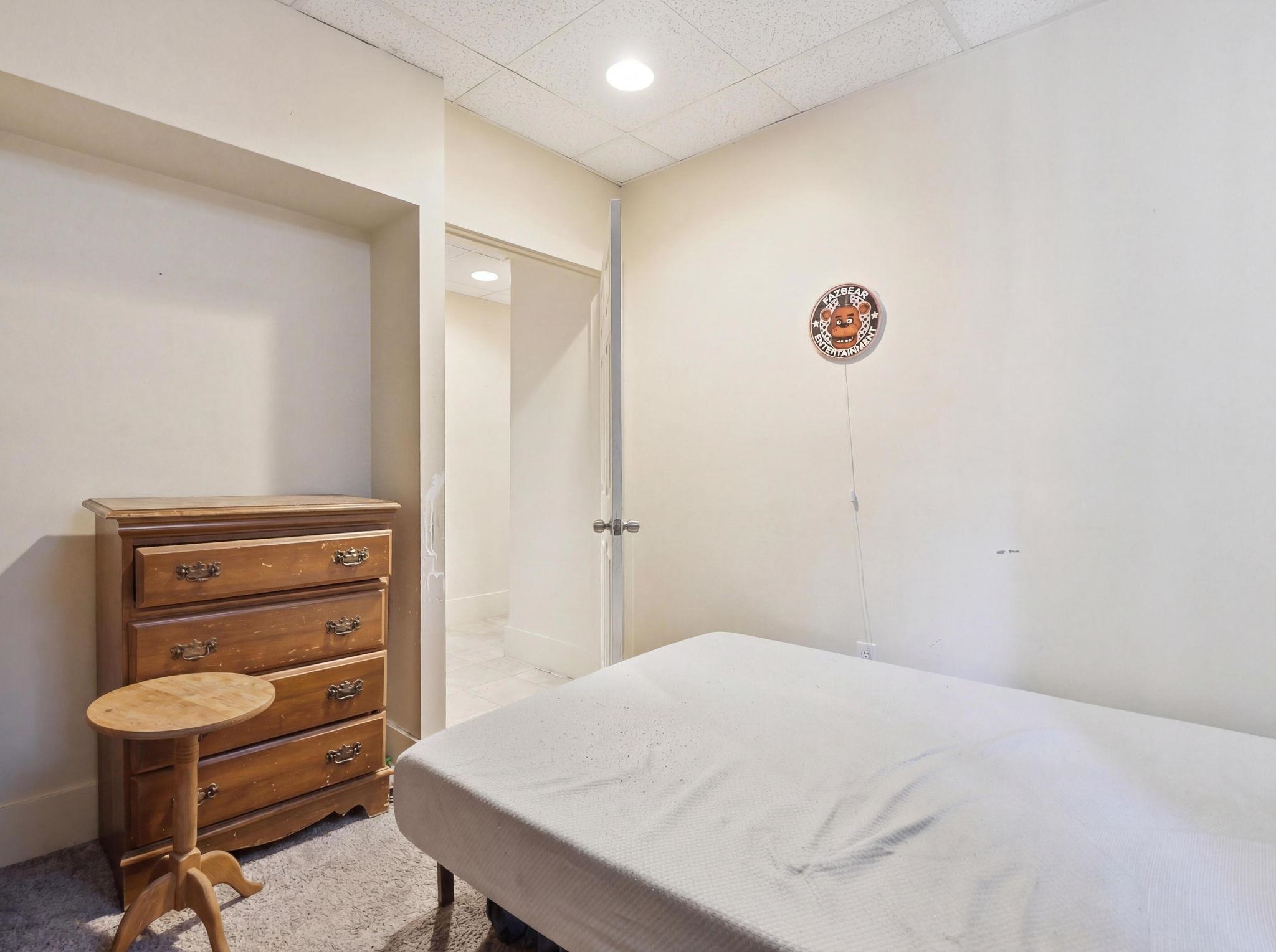 14 Mulberry Street Nashua, NH 03060 - Photo 13 of 45