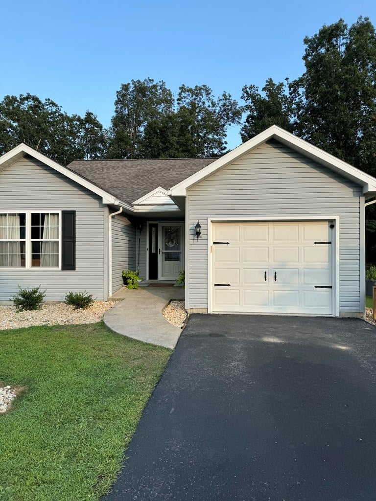 2905 Chapel Hill Road Huntingdon, PA 16652 - Photo 2 of 27 Gallery Image 2