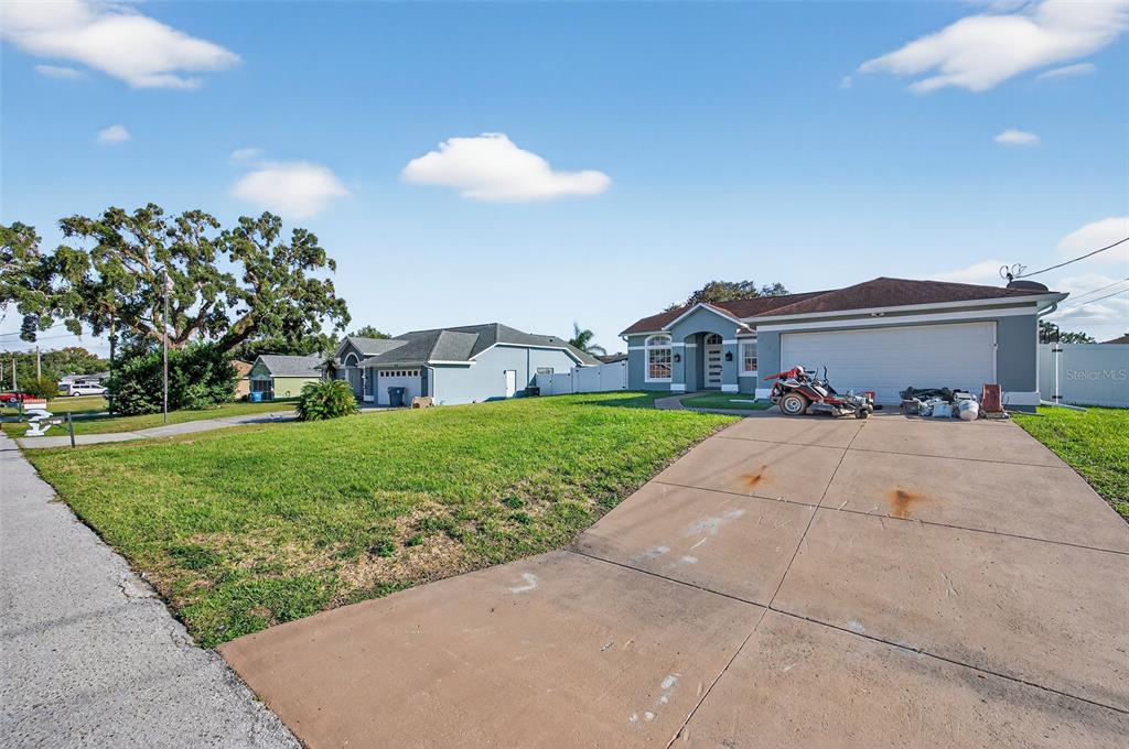 9168 Geneva Street Spring Hill, FL 34608 - Photo 10 of 62 Gallery Image 10