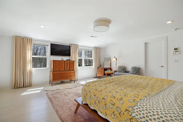 $1,425,000 | 16 Cedar Hill Road, Pound Ridge, NY 10576