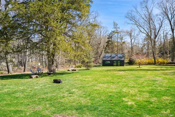 $1,425,000 | 16 Cedar Hill Road, Pound Ridge, NY 10576