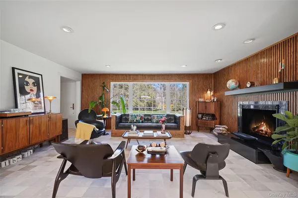 $1,425,000 | 16 Cedar Hill Road, Pound Ridge, NY 10576