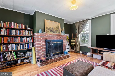 $360,000 | 4312 Main Street, Rohrersville, MD 21779