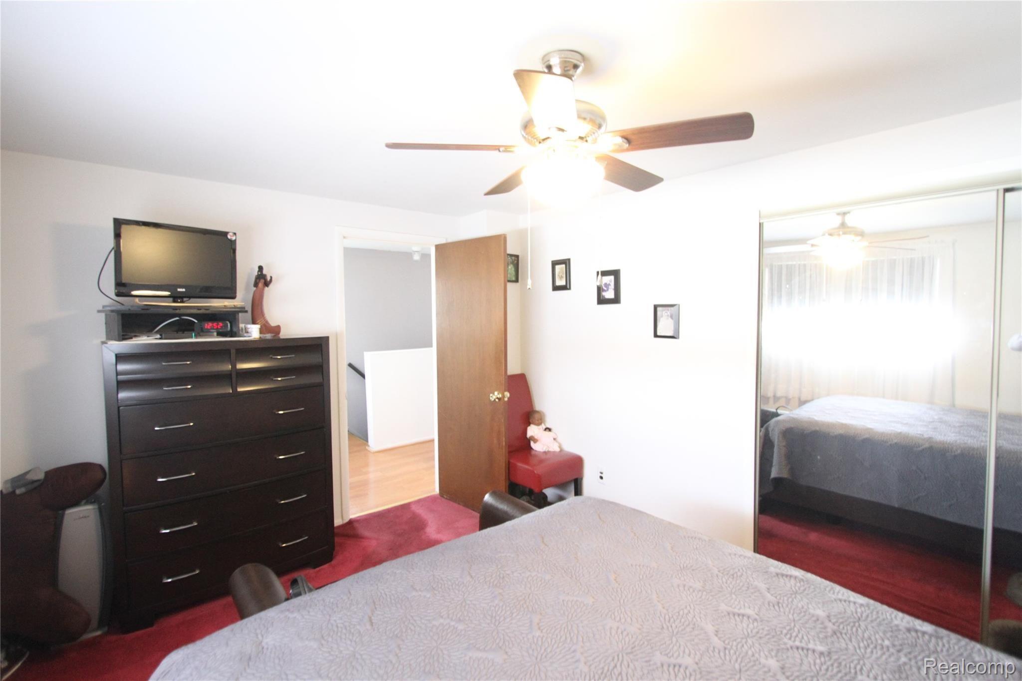 490 Campbell Street River Rouge, MI 48218 - Photo 26 of 30 IMG_5249.JPG