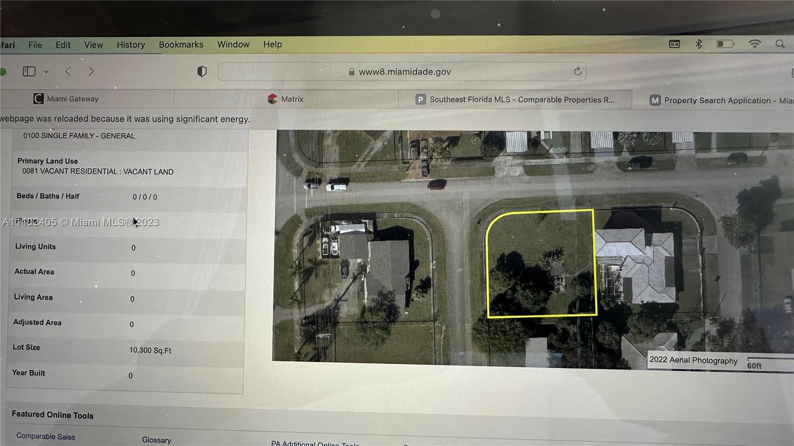 Miami-Dade County Miami, FL 33176 - Photo 3 of 3 a close view of a bathroom sink