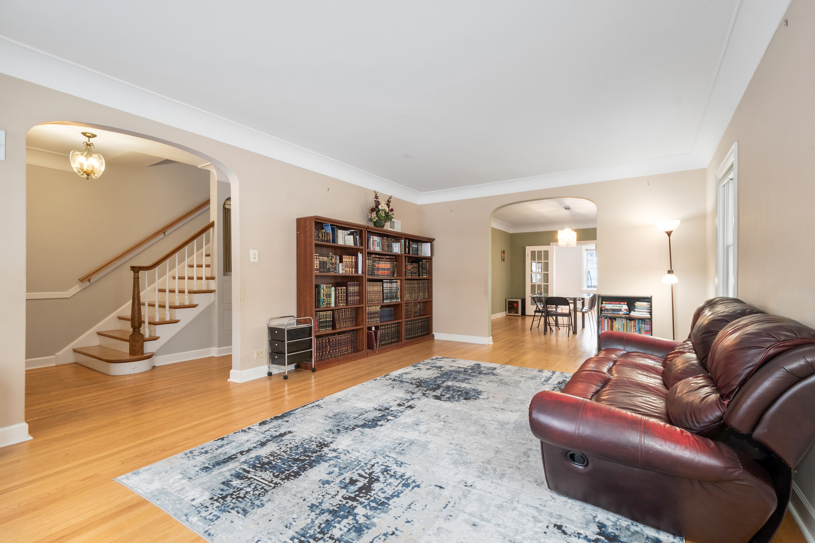 5933 North Bernard Street Chicago, IL 60659 - Photo 14 of 31