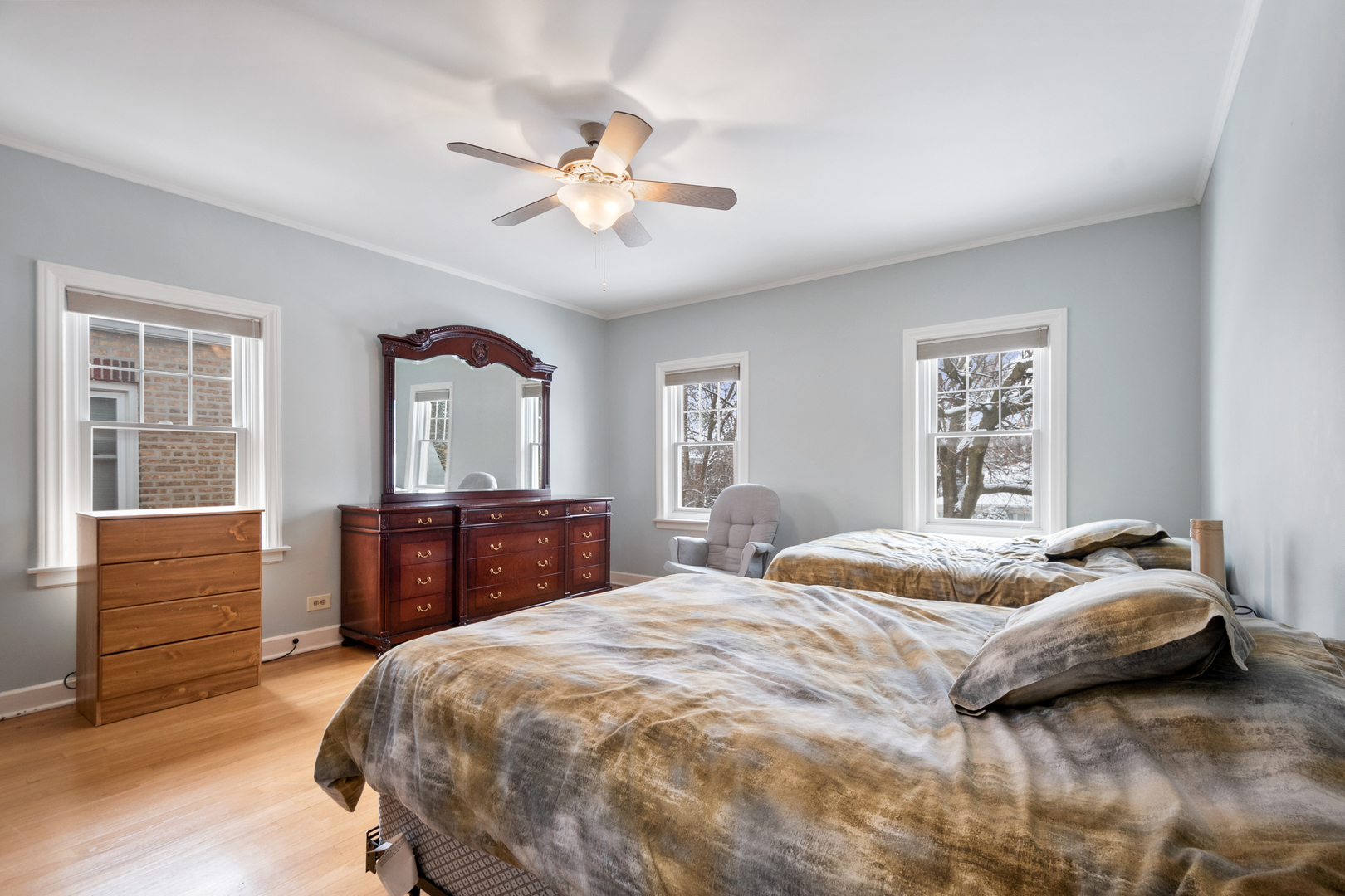 5933 North Bernard Street Chicago, IL 60659 - Photo 20 of 31