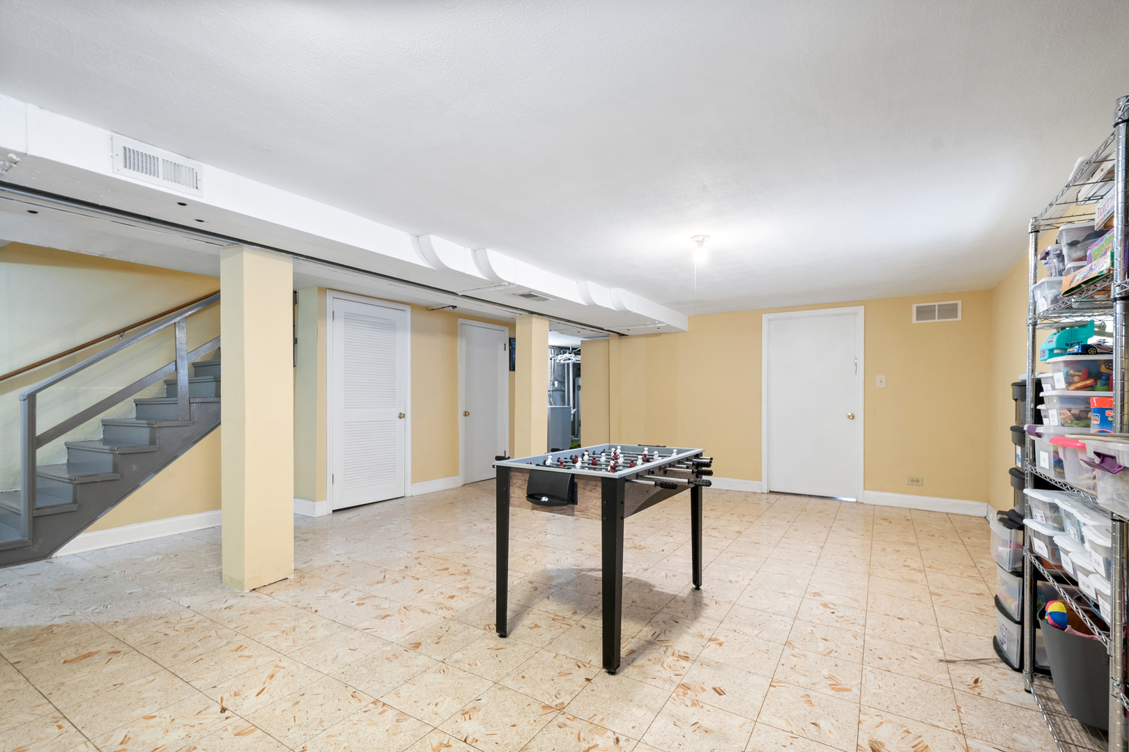 5933 North Bernard Street Chicago, IL 60659 - Photo 22 of 31