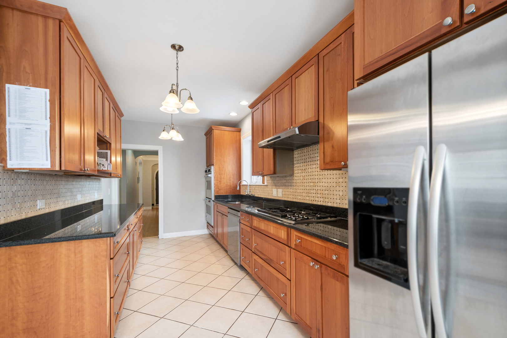5933 North Bernard Street Chicago, IL 60659 - Photo 8 of 31