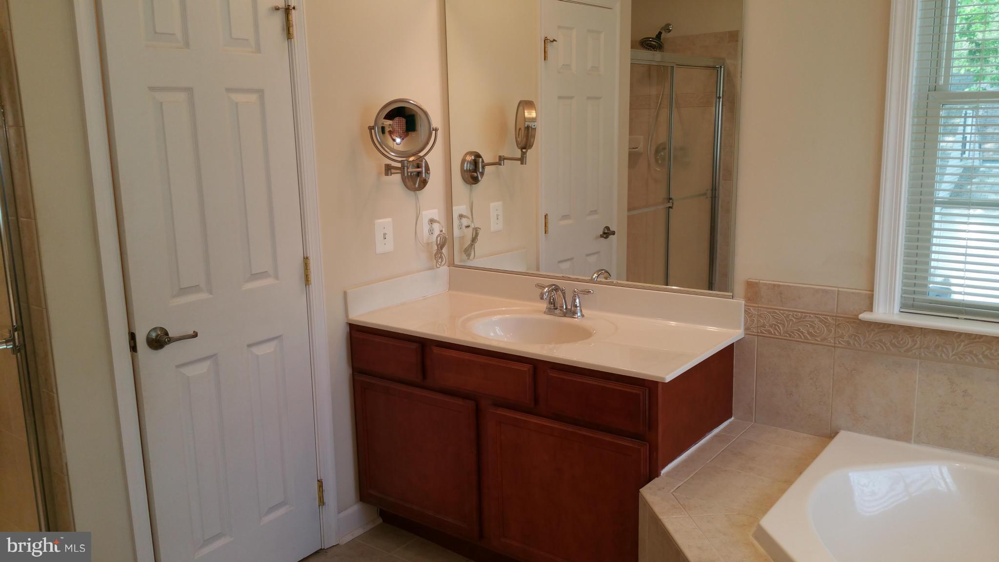 307 Riverside Drive Pasadena, MD 21122 - Photo 20 of 30 Bath (Master)