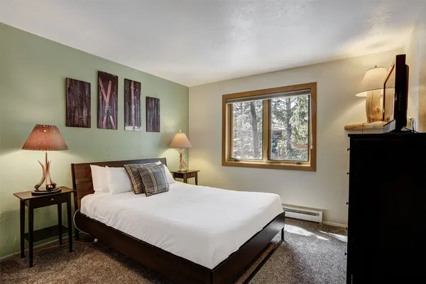 $1,155,000 | 148 Broken Lance Drive, Unit 5, Breckenridge, CO 80424