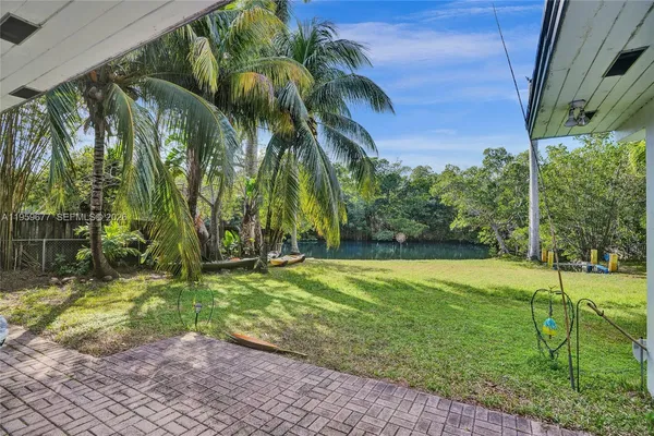 $1,295,000 | 18500 Northeast 23rd Court, Miami, FL 33180