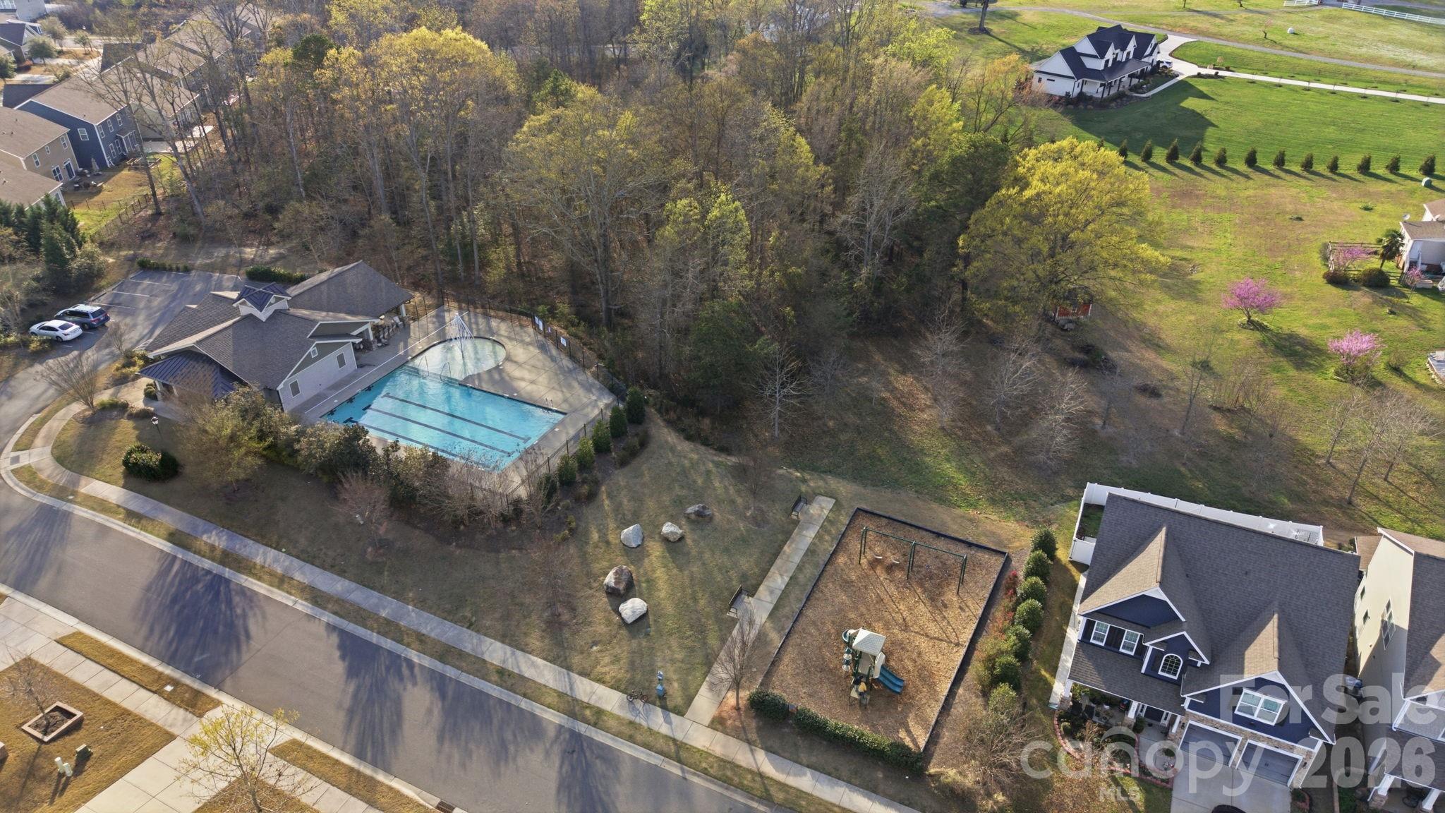 1425 Bramblewood Drive Fort Mill, SC 29708 - Photo 36 of 44 an aerial view of a residential houses