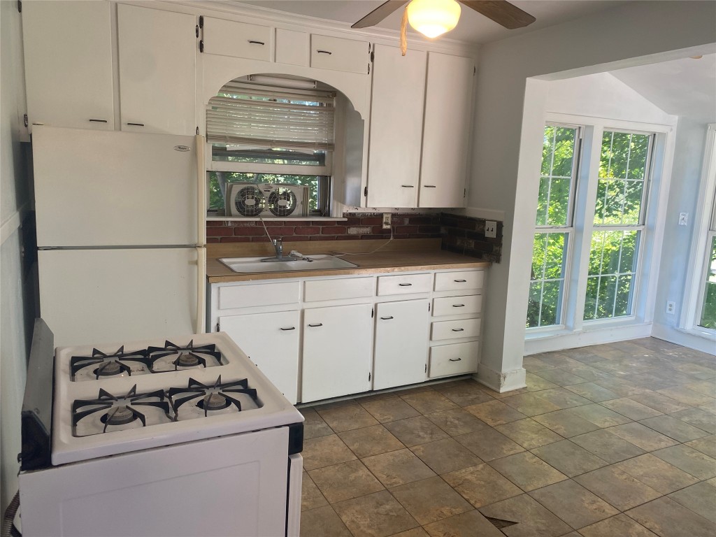 712 River Road Binghamton, NY 13901 - Photo 7 of 14 Gallery Image 7