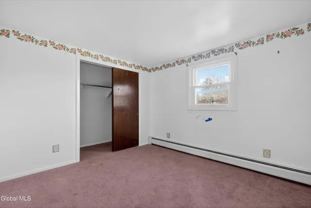 $374,900 | 17 Woodshire Court, Malta, NY 12019