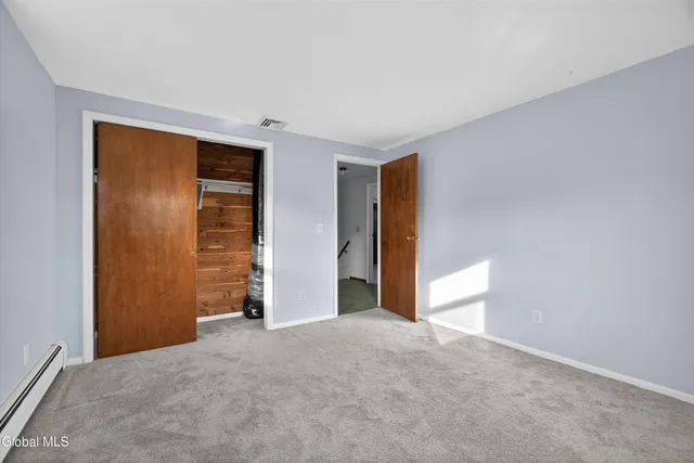 $374,900 | 17 Woodshire Court, Malta, NY 12019