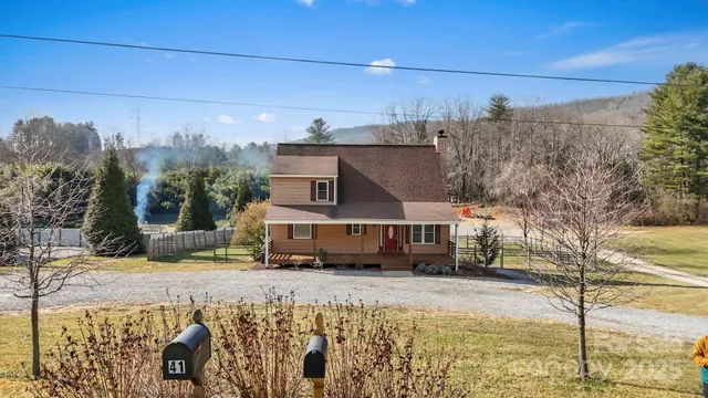 $675,000 | 40 Forge Valley Drive, Mills River, NC 28759